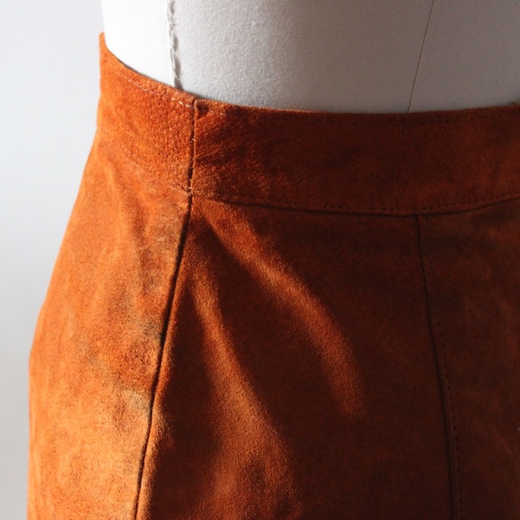 Vintage 1970's Orange Suede Mini Skirt - Picture 3 of 5